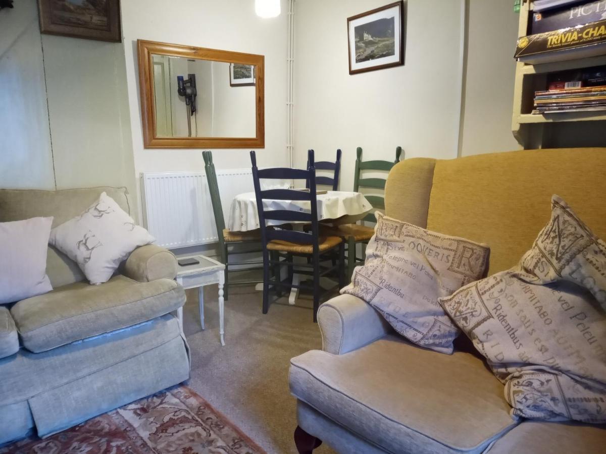 Ty Hen - Quirky Grade II Listed Cottage Blaenau Ffestiniog Exterior foto